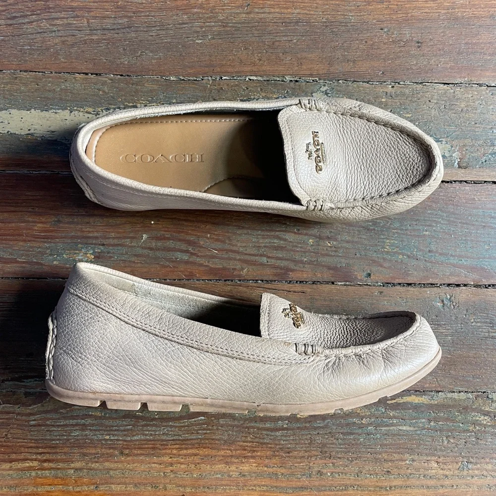 Coach Marley Driver Leather Loafers Quiet Luxury Slip On Metal Logo- Sz 6 🧡🎀